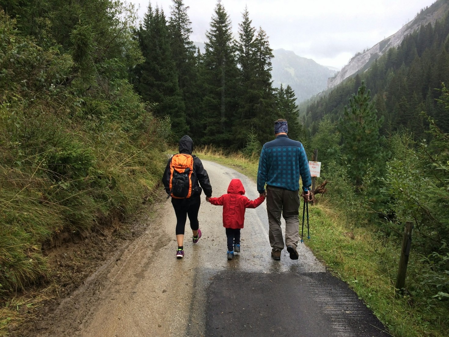 Surviving Long Flights with Twins: Our Chile Story